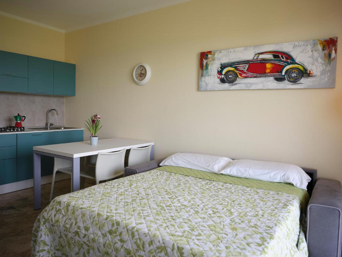Casa Ierardi - Appartamento Arona Bellavista Екстериор снимка