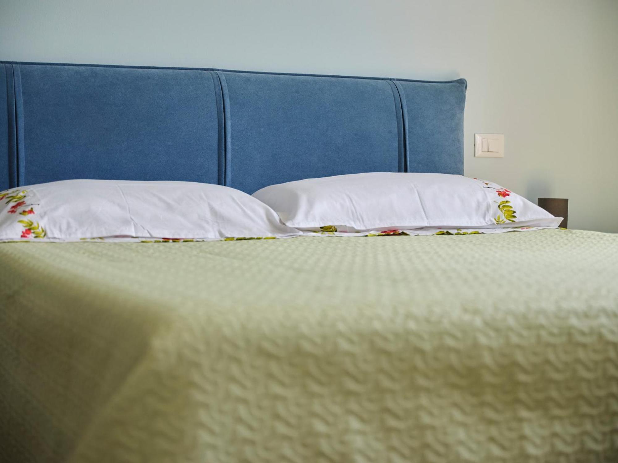 Casa Ierardi - Appartamento Arona Bellavista Екстериор снимка