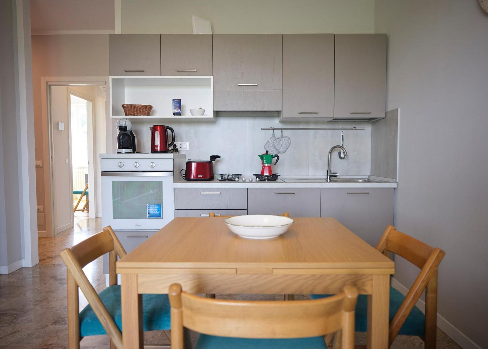 Casa Ierardi - Appartamento Arona Bellavista Екстериор снимка